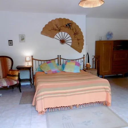 Le Val Leron Bed & Breakfast 3*