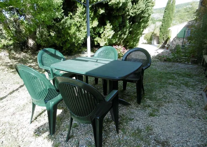 Bed and breakfast Le Val Léron 3*
