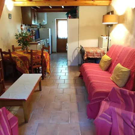 Bed and Breakfast Le Val Leron 3*