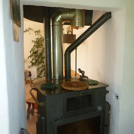 Le Val Leron Bed and Breakfast Valaurie